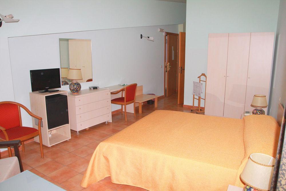 Hotel Sul Mare Al Gabbiano Скольитти Экстерьер фото